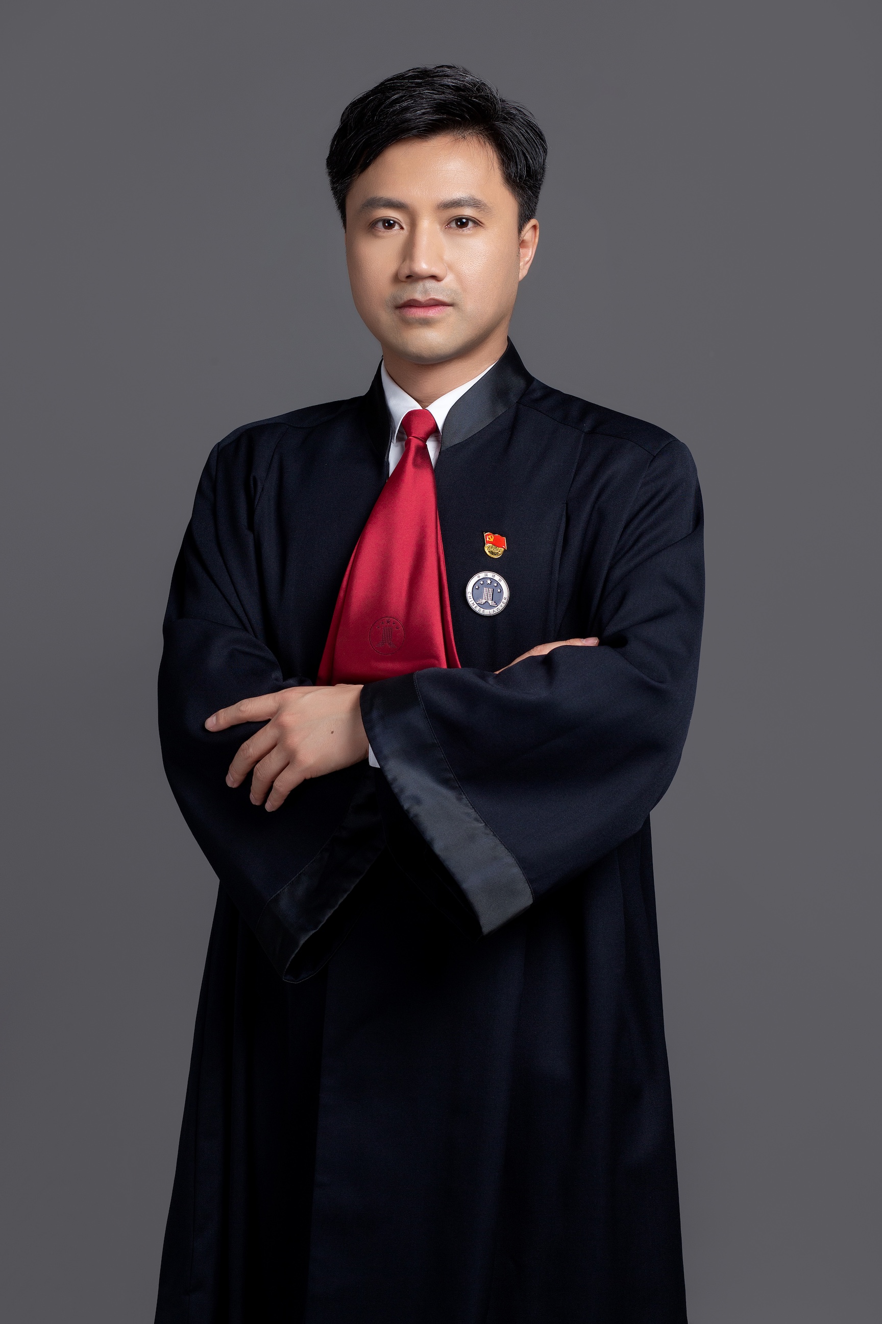 李瑛