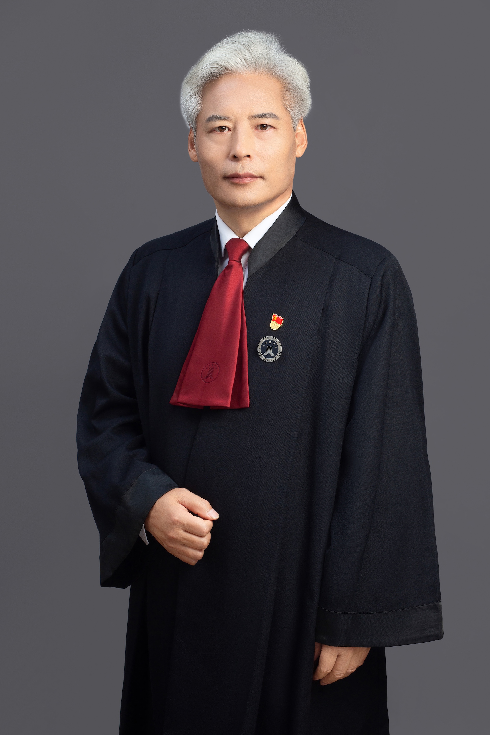 董良苍